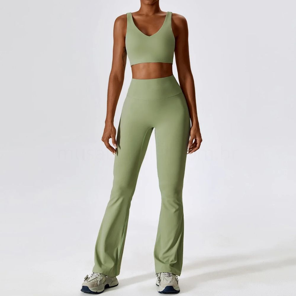 Conjunto Academia Sem Costura Flare
