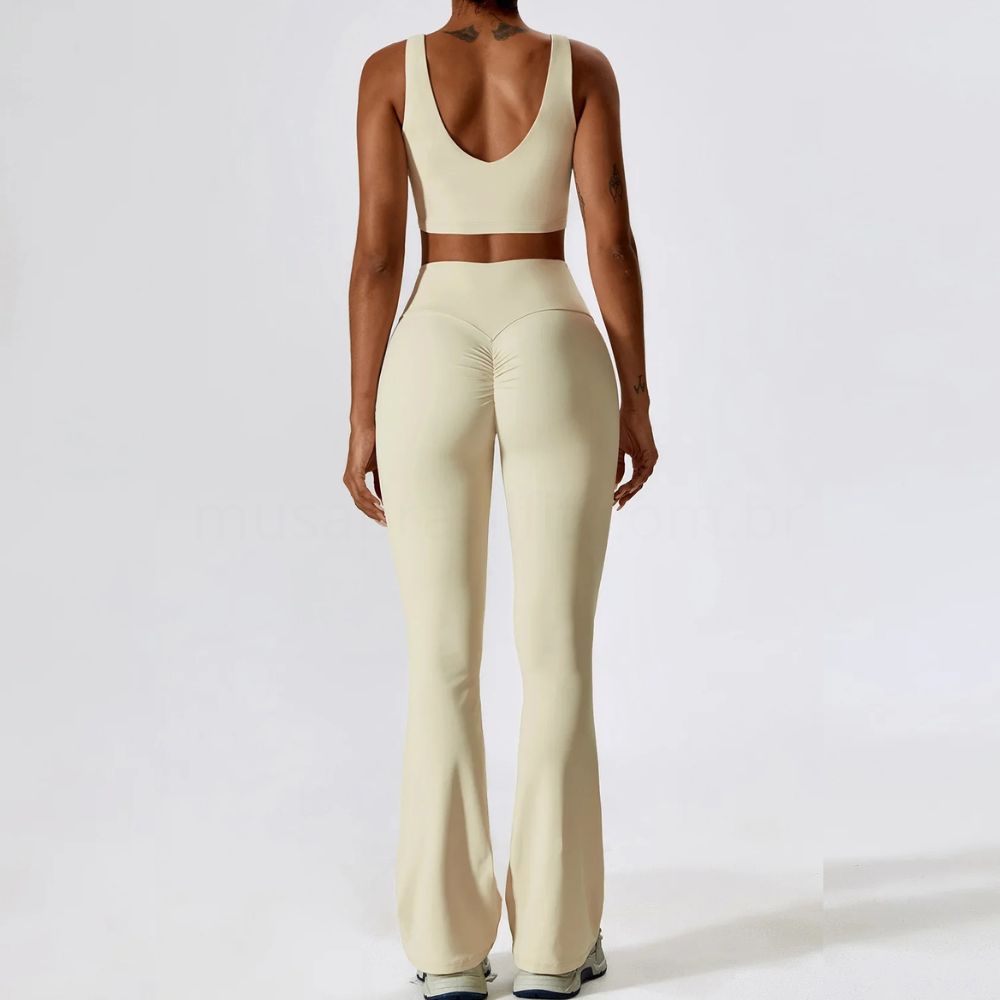 Conjunto Academia Sem Costura Flare